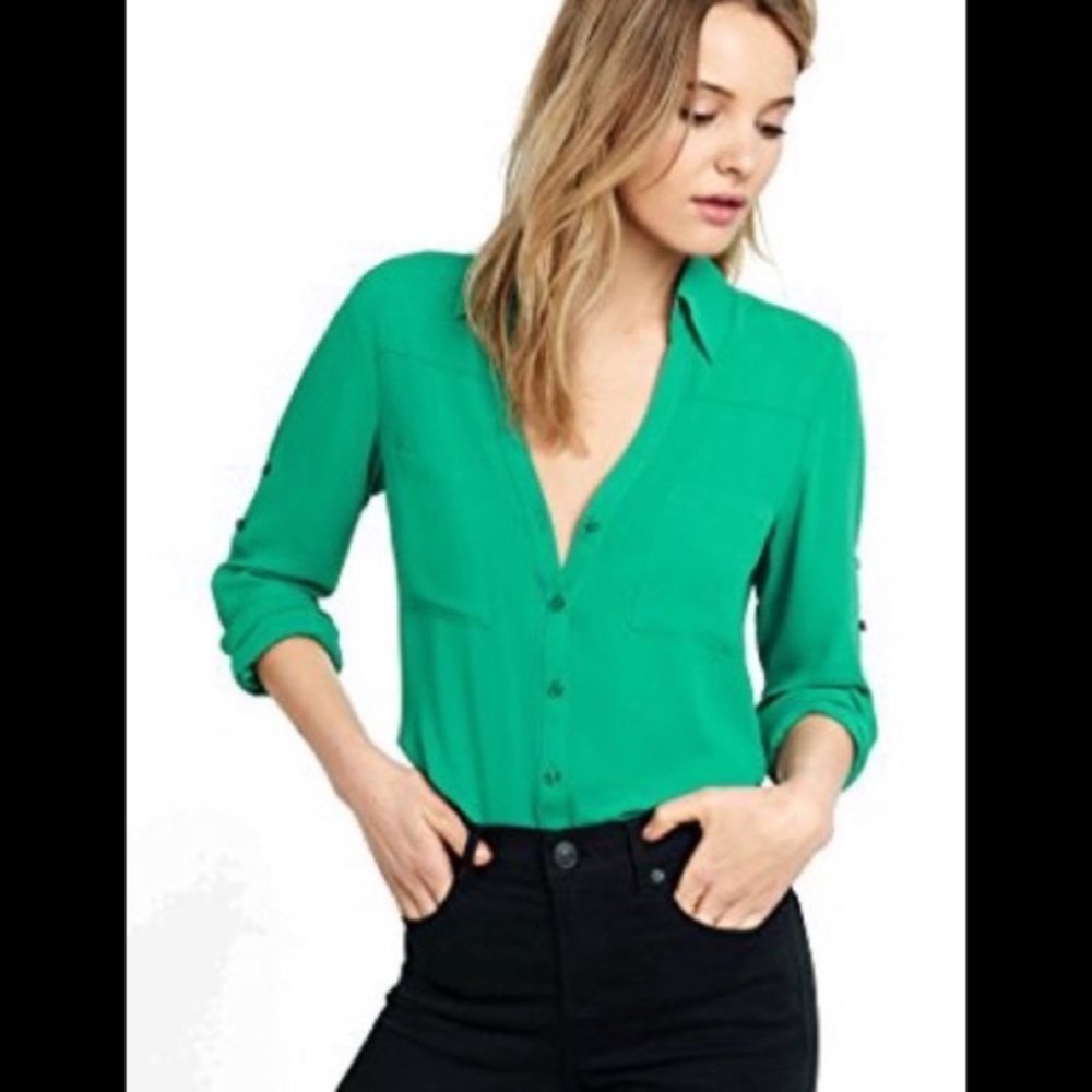 {Express} green blouse, M